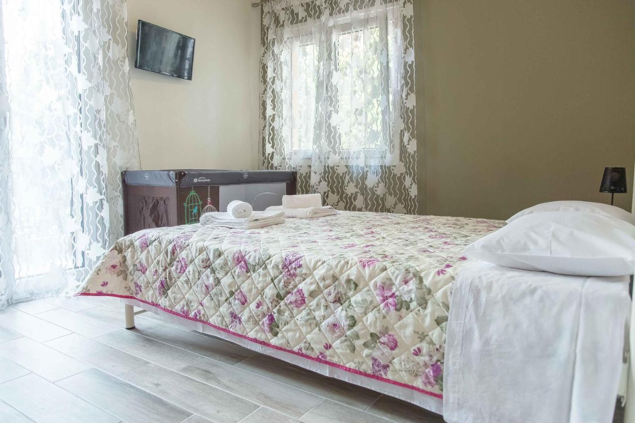 Apartament Luxury Lila House Under The Rocks Kalambaka Zewnętrze zdjęcie