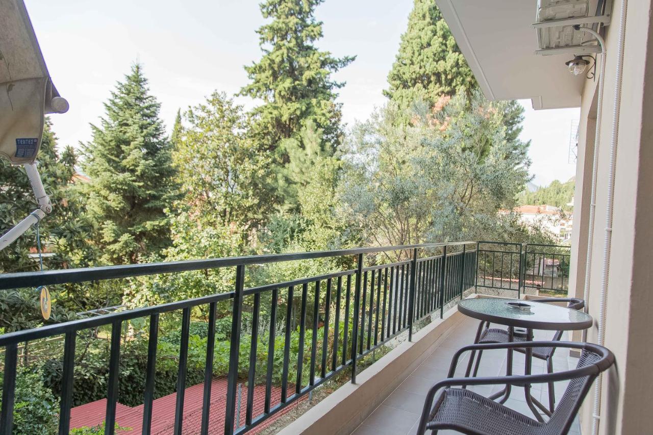 Apartament Luxury Lila House Under The Rocks Kalambaka Zewnętrze zdjęcie