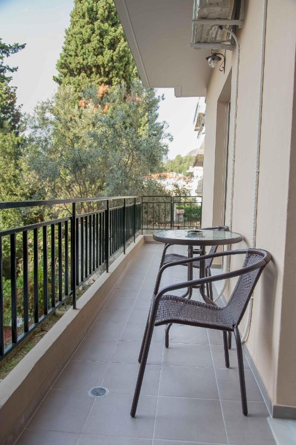 Apartament Luxury Lila House Under The Rocks Kalambaka Zewnętrze zdjęcie