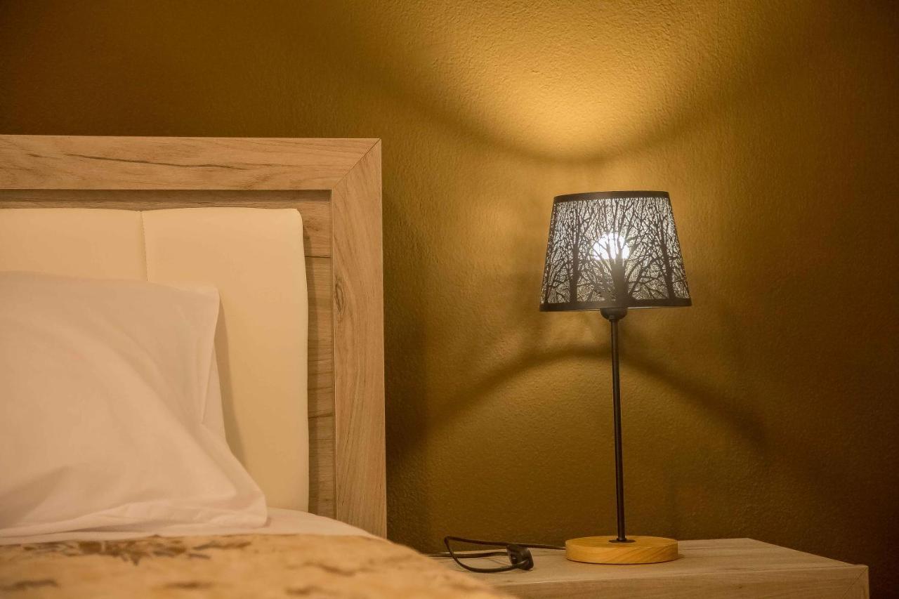 Apartament Luxury Lila House Under The Rocks Kalambaka Zewnętrze zdjęcie
